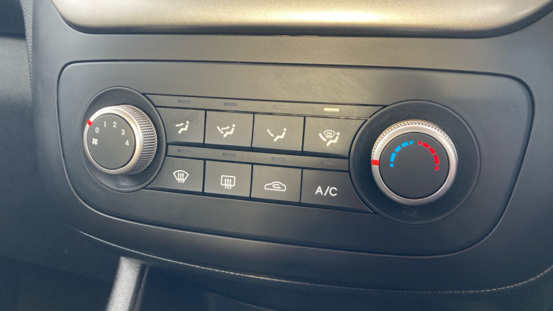 Kia Venga 1.6 2 5dr Auto [6] Petrol Hatchback